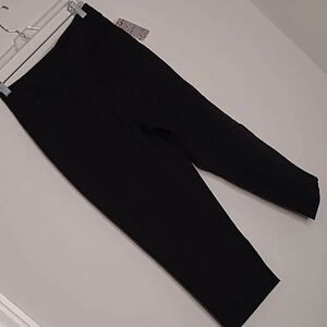 Jenna Rose sz M black cropped pants